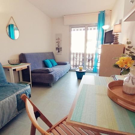 Agreable Studio Avec Terrasse A150M De La Plage Appartement Saint-Georges-de-Didonne Buitenkant foto